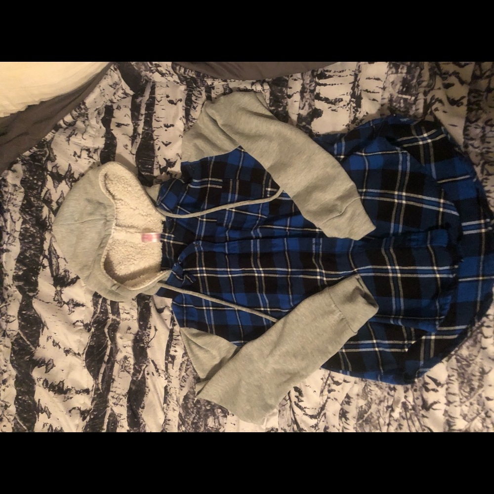 Hooded flannel